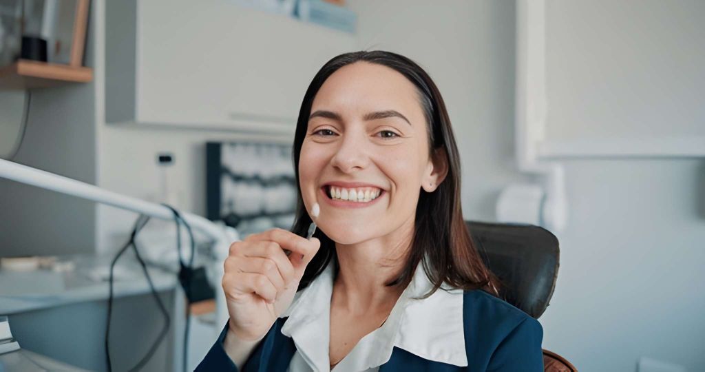 Dental veneers in Midtown Toronto